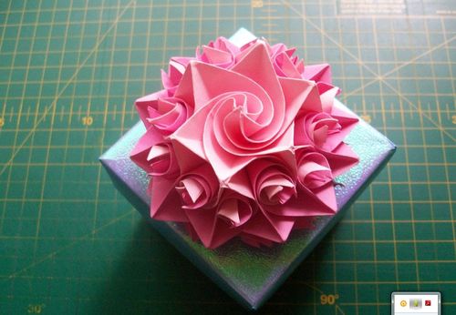 Мастер-класс: как сделать розу из салфетки